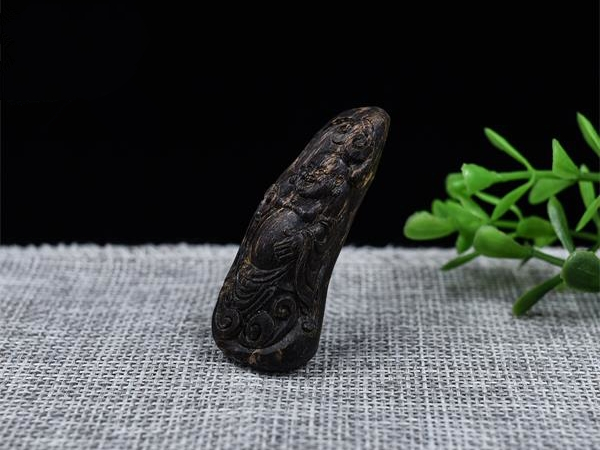 沉香手串不香了怎么办？如何保养沉香手串？
